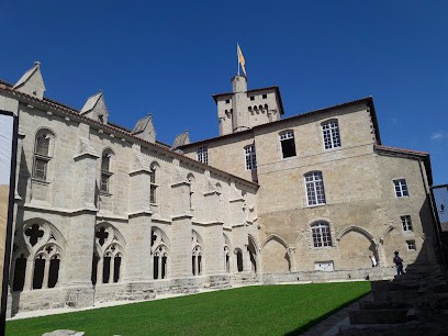 Camping Sauxillanges Prairie Auvergne, Camping à Sauxillanges