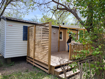 Douces Vacances - Mobil Home Dans Camping Avec Piscine, Idéal Pour Les Enfants, Pied Du Luberon, Bouches-Du-Rhône En Provence Camping à la Roque-d'Anthéron