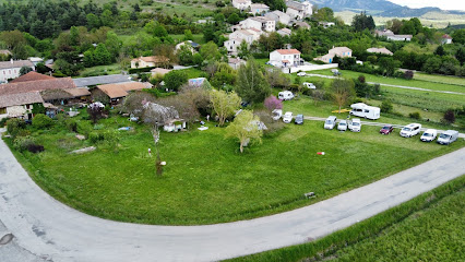 Glamping De La Jument Noire Camping à la Bâtie-Montsaléon