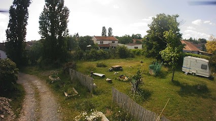 camping gîte de la ferme des 4 roues, Camping à Val-de-Bride