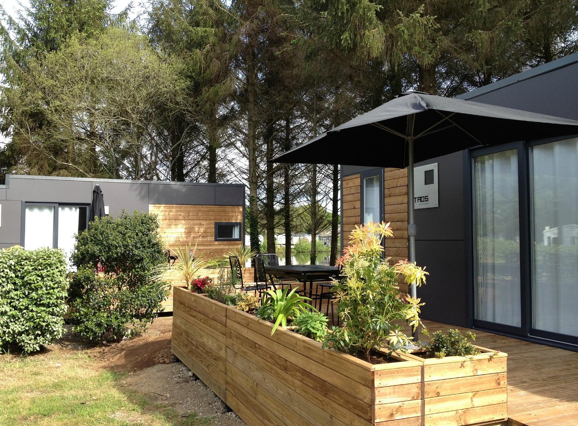 Camping In The Recre Entertainment Village, Camping à Milizac-Guipronvel