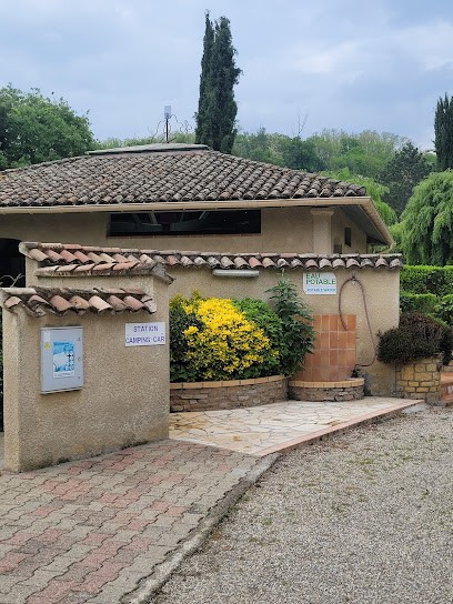 Camping Nach Lyon, Camping à Saint-Clair-du-Rhône