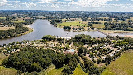 Flower Camping Des Lacs, Camping à Pressignac