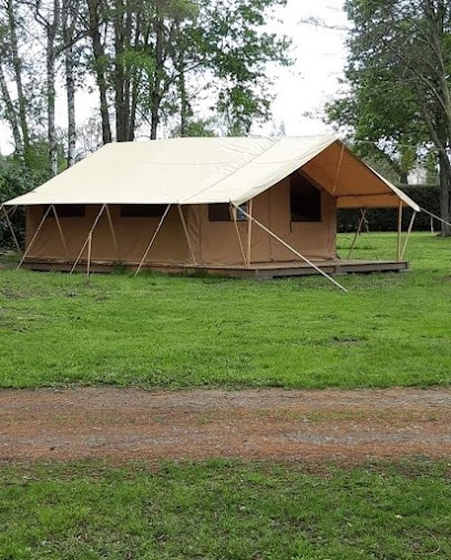 Camping Sauxillanges L'Eau Mère, Camping à Sauxillanges