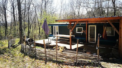 Camping Le Nomade's Land, Camping à Montbrun-Bocage