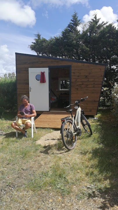 Camping Municipal Les Rouches, Camping à Saint-Urbain