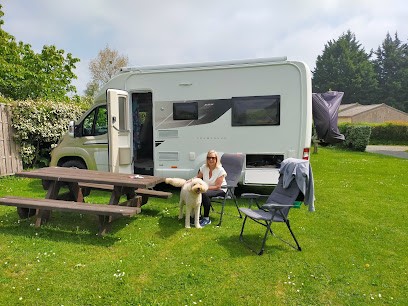 Aire Naturelle De Camping, Camping à Saint-Martin-d'Aubigny