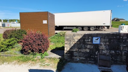 Aire De Camping Car, Camping à Nespouls