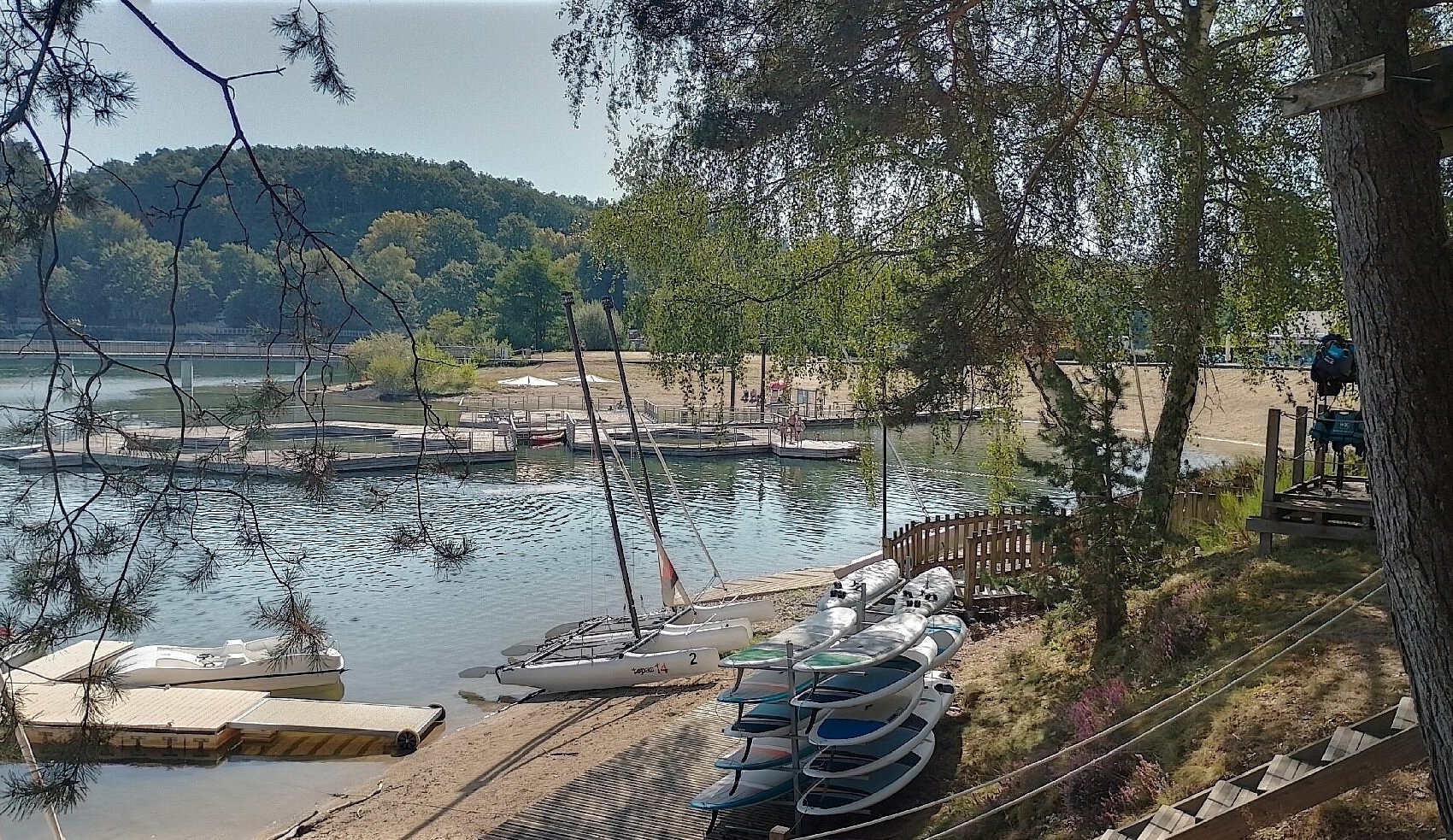 Camping Cantal La Presqu'île Du Puech Des Ouilhes, Camping à Lacapelle-Viescamp