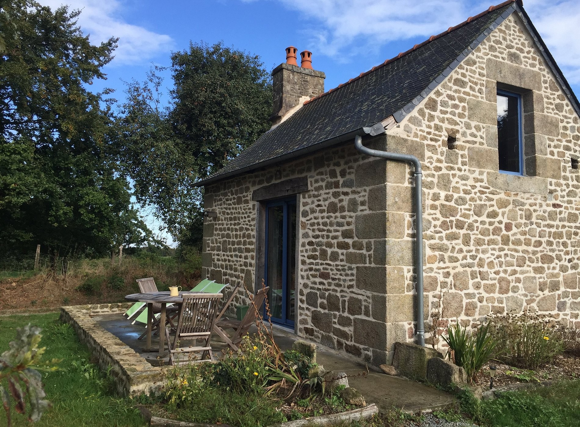 Entre Pierres Et Collines, Camping à Saint-Germain-en-Coglès