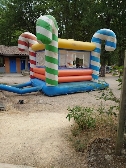 Camping Naturiste La Genèse, Camping à Méjannes-le-Clap