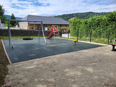 Camping Sous La Colline, Camping à La Biolle