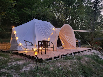 Camping Florecer, Camping à Segonzac