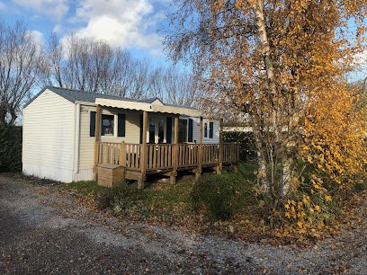 Le Clos Fleuri D'Hélène, Camping à Warhem