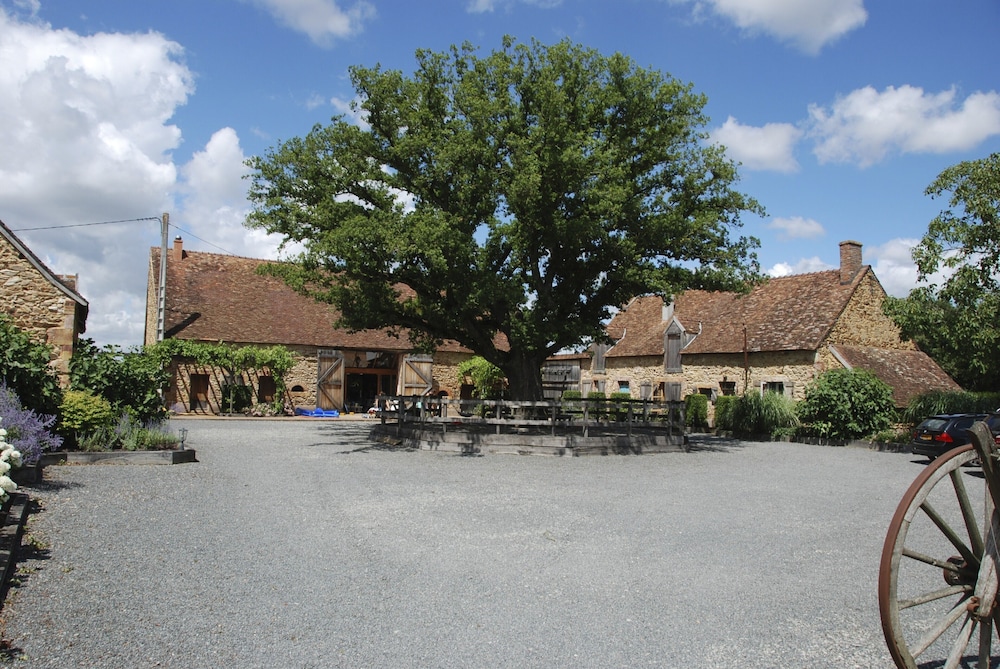 Bonneblond Camping à Saint-Désiré