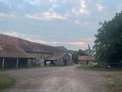 Ferme De La Tournerie, Camping à Raids