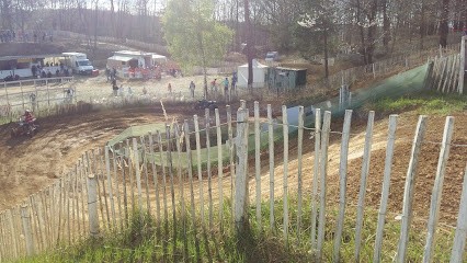 Parc Des Roches, Camping à Saint-Chéron