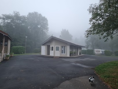 Commune De Pontaumur, Camping à Pontaumur