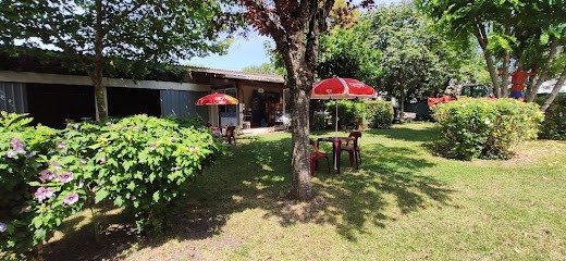 Natural Area Du Grand Pre, Camping à Médis