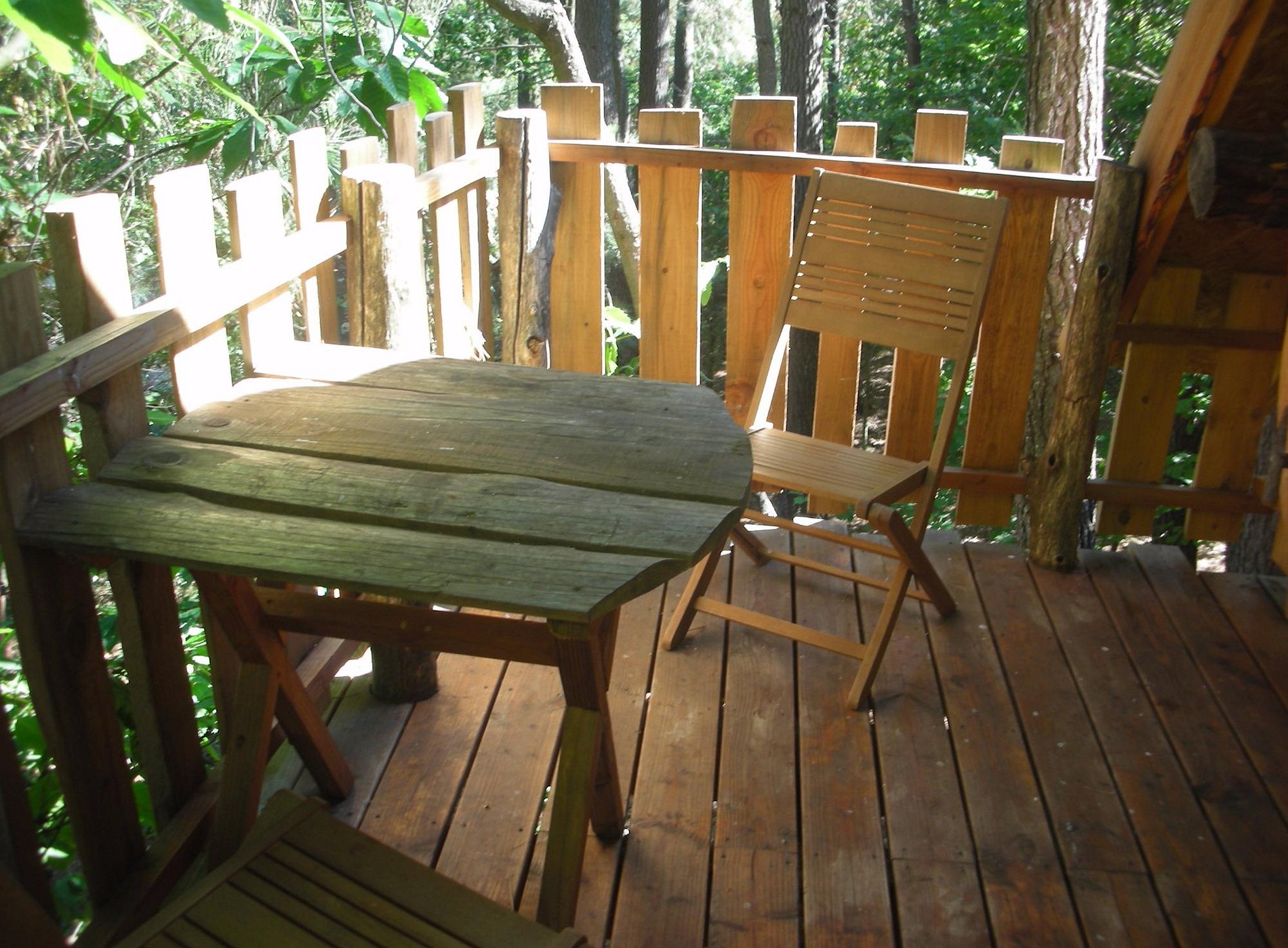 Les Cabanes Des Collines Camping à Saint-Donat-sur-l'Herbasse