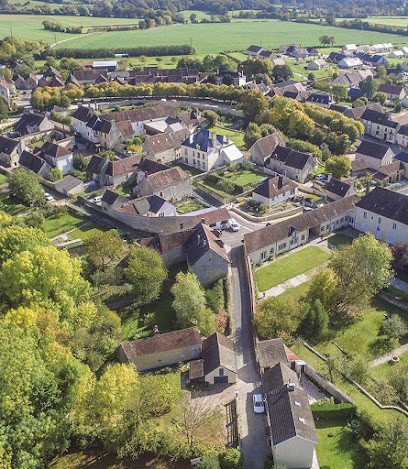 Camping Les Charmilles, Camping à Essay