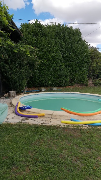 Gite D'ete, Camping à Rom