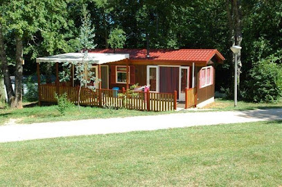 Camping Naturiste Terme D'astor, Camping à Saint-Avit-Rivière