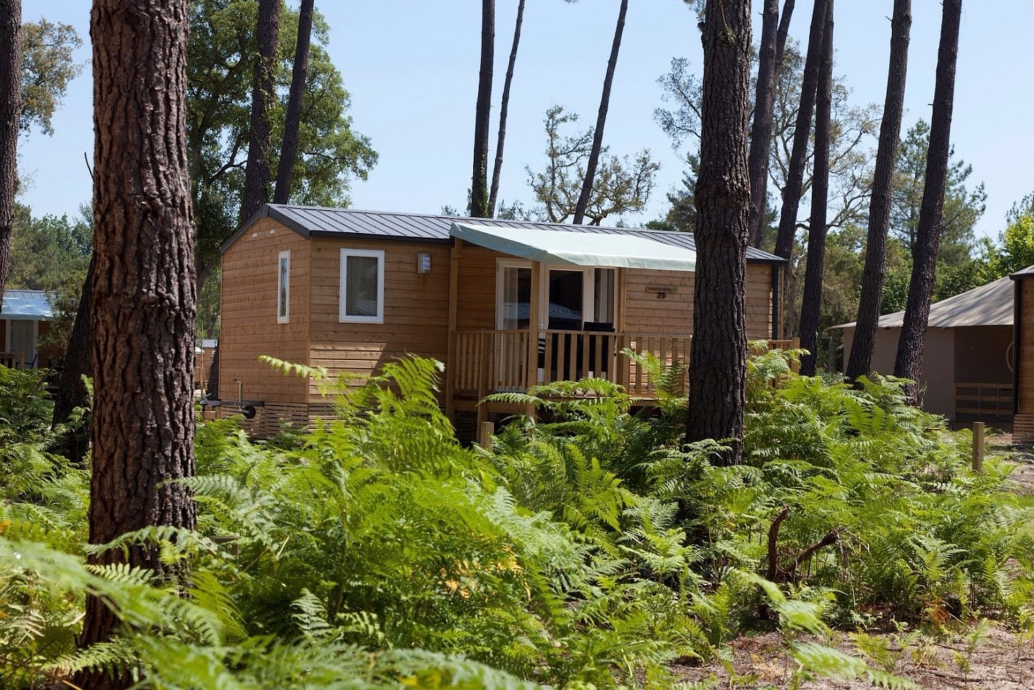 Sandaya Soustons Village (eg Fram Kind), Camping à Soustons