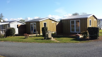 Camping La Roseraie Of Omaha, Camping à Surrain