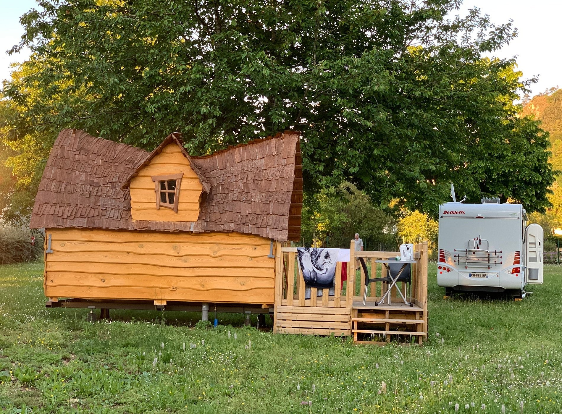 Camping La Tulipe De Vigne, Camping à Poligny