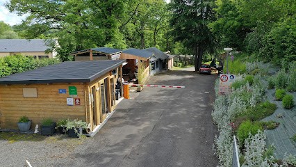 Camping La Peyrade, Camping à Rignac
