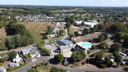 Camping International De La Hallerais, Camping à Taden