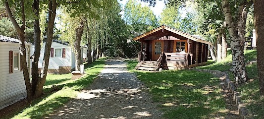 Càmping Jardins d'Estavar, Camping à Estavar