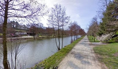 Camping De La Vallée Du Lys, Camping à Lys-Haut-Layon
