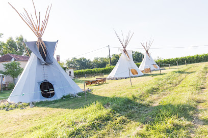 Les Tipis De Bayot, Camping à Cornille