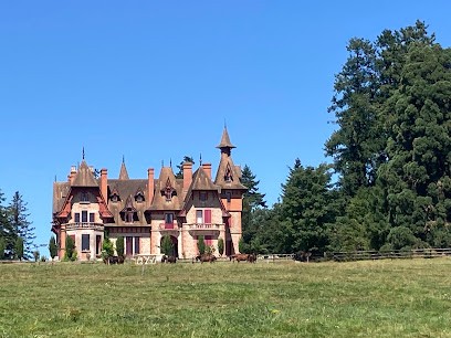 Les Portes Du Morvan, Camping à Issy-l'Évêque