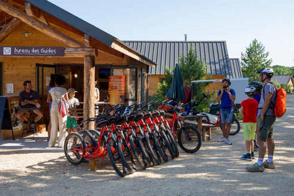 Huttopia Sud Ardèche Camping à Vagnas
