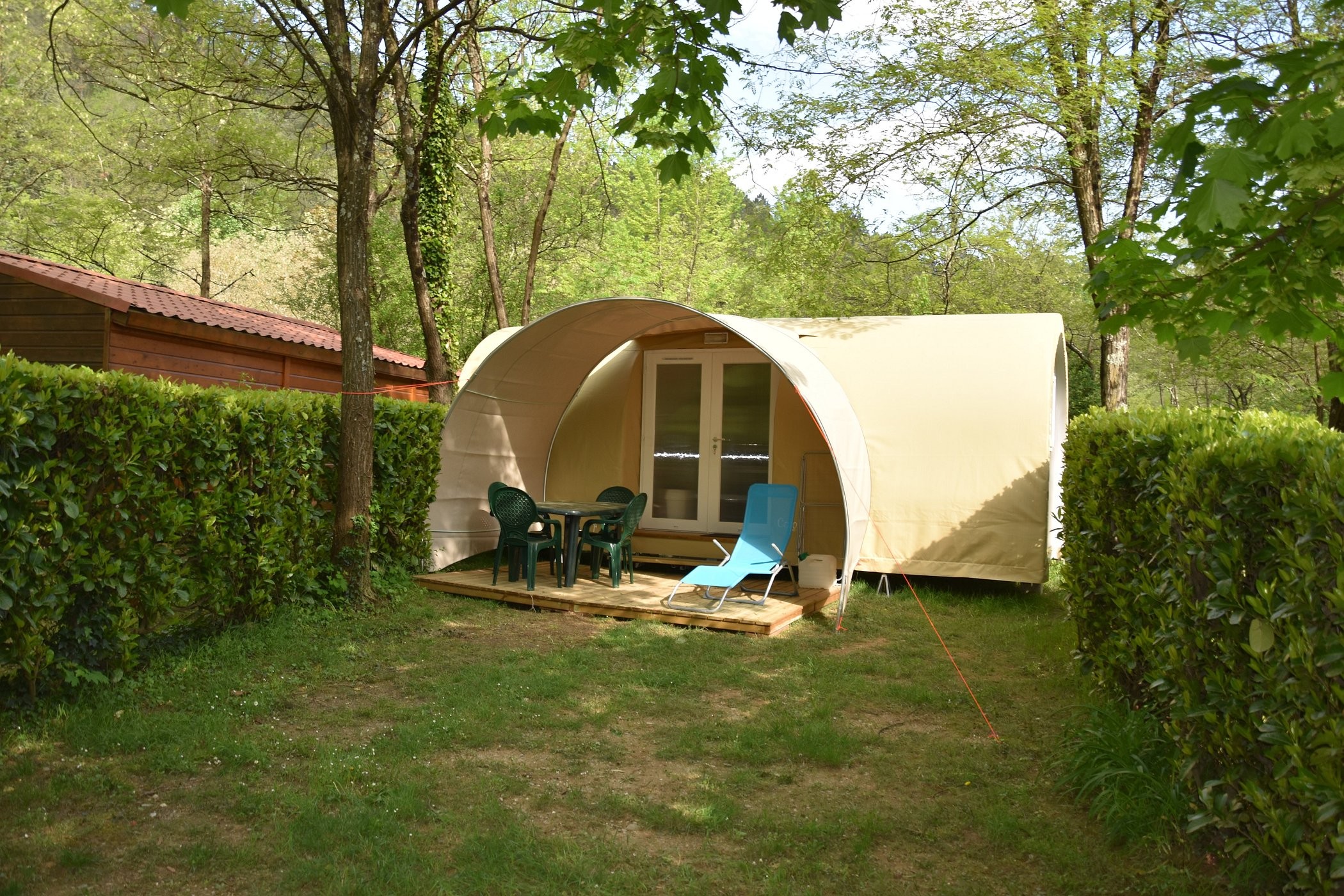Camping Des Drouilhèdes, Camping à Peyremale