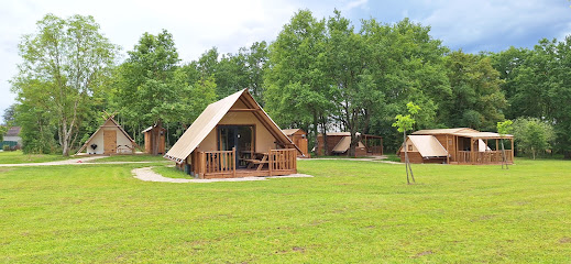 Camping Les Cabanes Du Tertre - Loir Et Cher, Camping à Cour-Cheverny