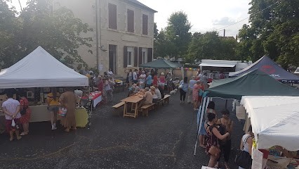 Mairie, Camping à Sidiailles