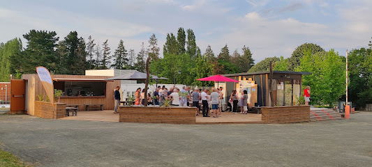 Camping Le Petit Bocage - Onlycamp Camping à Essarts en Bocage