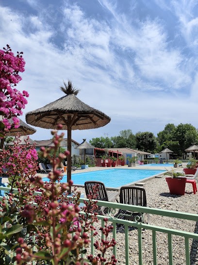 Camping Les Plages De L'Ain, Camping à Saint-Maurice-de-Gourdans