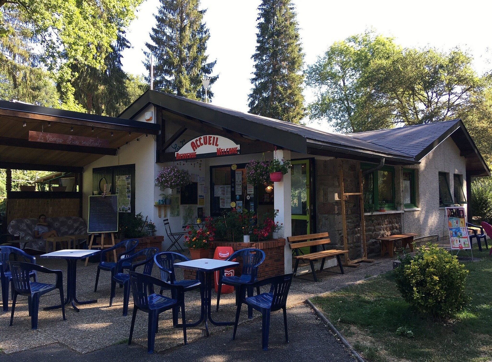 Camping Et Gîtes Les Tarteaux, Camping à Menat
