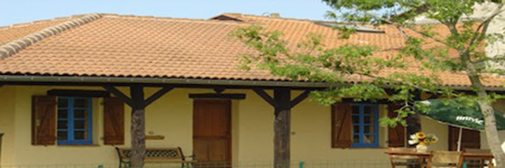 Camping/Accommodation - Bike Camping France Inc. La Haille Gîtes, Camping à Villefranche-d'Astarac