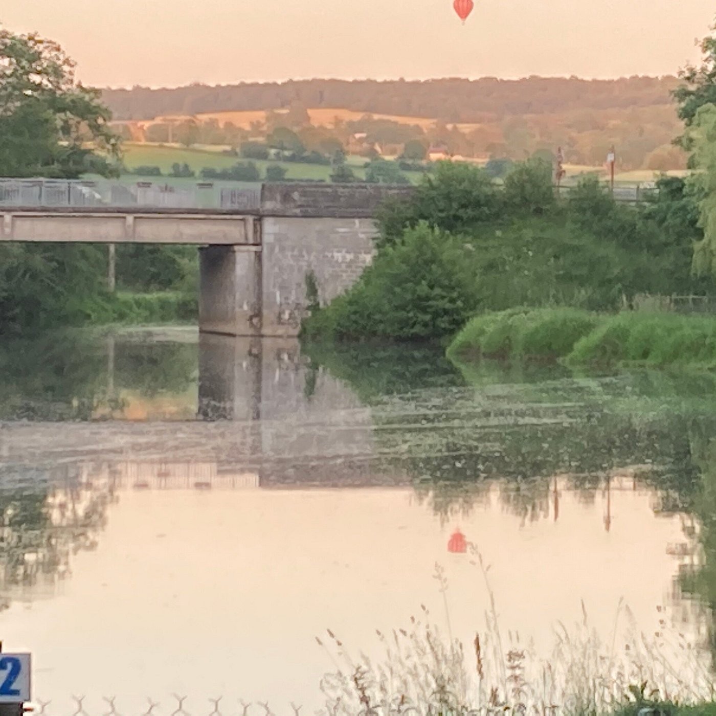 Camping Municipal Des Bords De Vire, Camping à Tessy-Bocage