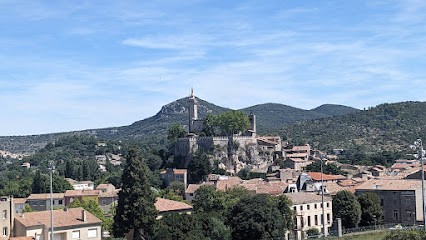 Le Camping De La Tour, Camping à Saint-Ambroix