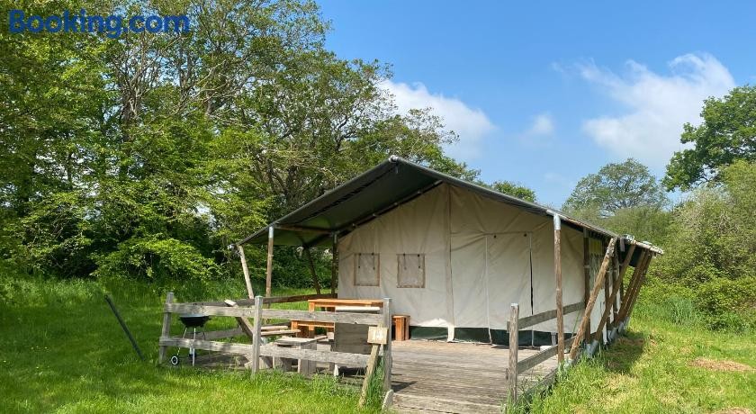 Les Fruits Du Passau, Camping à Saint-Désiré