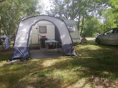 La Raudière, Camping au Louroux
