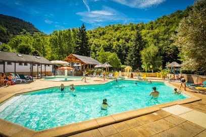 Flower Camping Le Pont Du Tarn, Lozere, Camping à Florac Trois Rivières