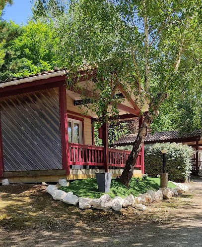 Babouloc, Camping à Estang